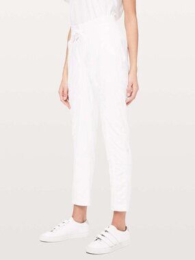 Lululemon Street To Studio Pant II Lined White | Size 2